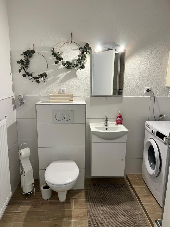 Knockscasa4You 2 Zimmer Monteure Appartement Nr 21 In Marburg Eksteriør bilde